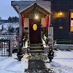 Hotel Antique Am Bahndamm