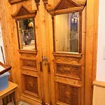 Hotel Antique Am Bahndamm