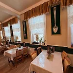 Hotel Antique Am Bahndamm