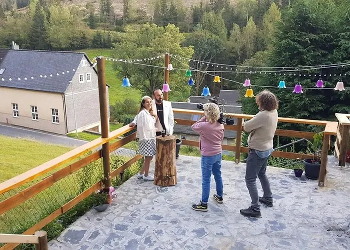 Antique Am Bahndamm Schmiedefeld am Rennsteig