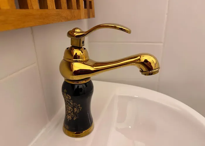 Antique Am Bahndamm Hotel