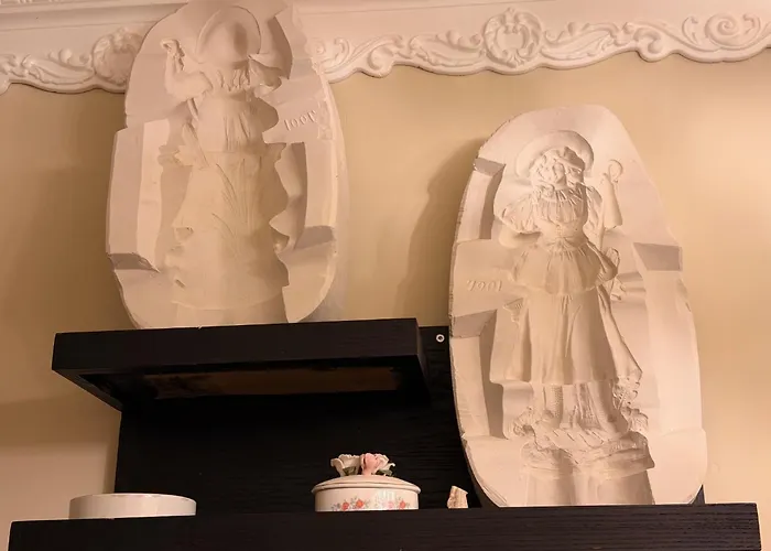 Antique Am Bahndamm Hotel Schmiedefeld am Rennsteig