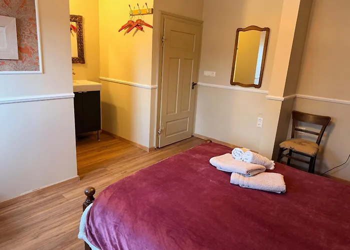 Antique Am Bahndamm Hotel Schmiedefeld am Rennsteig