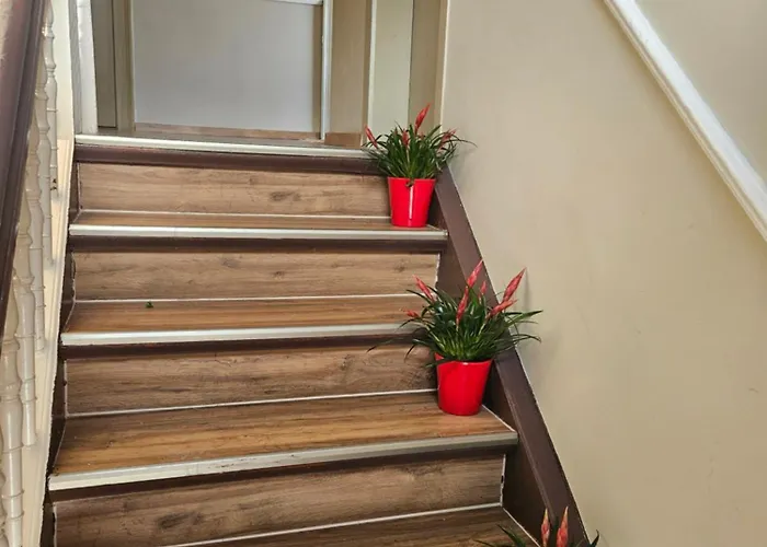 Hotel Antique Am Bahndamm *