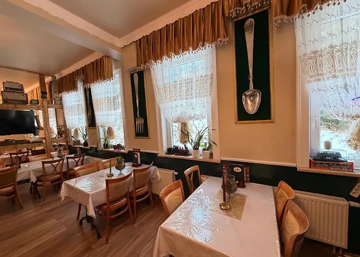 Hotel Antique Am Bahndamm